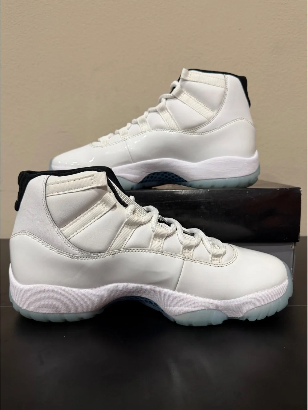 Size 9 - Air Jordan 11 Retro “Legend Blue/Columbia” 2024 *Worn 1x*